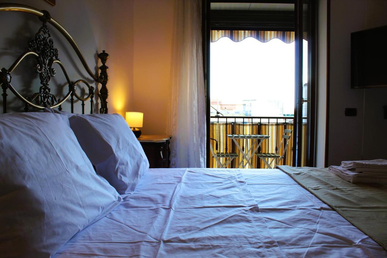 Pulcinella Home 2 Νάπολη Εξωτερικό φωτογραφία